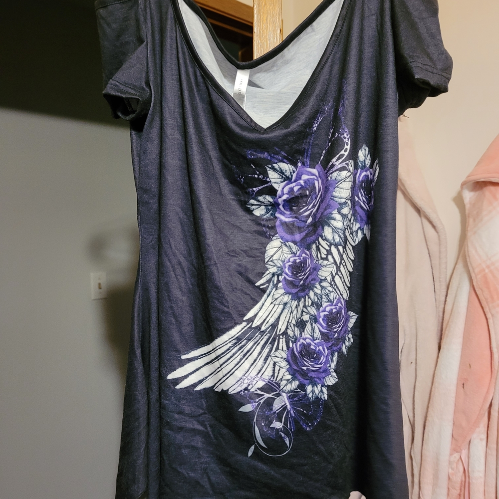 Rosegal Black and Purple Floral Graphic Tee